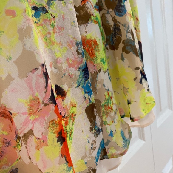 ASTR The Label - 💛 NEON Splash Floral Tank - Picture 5 of 8